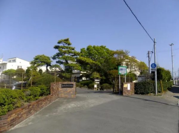 静岡出身の松村北斗の小学校と中学校は初倉？中学生時の部活や中学時代エピソード